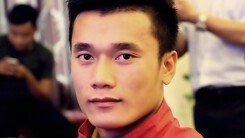Rơi nước mắt với chuyện thủ môn Bùi Tiến Dũng bỏ bóng đá kiếm tiền nuôi em