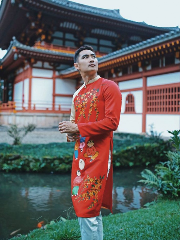 Hồ Vĩnh Khoa và bạn đời đồng giới diện áo dài đôi, chuẩn bị đón Tết ho vinh khoa va ban doi dong gioi dien ao dai doi chuan bi don tet