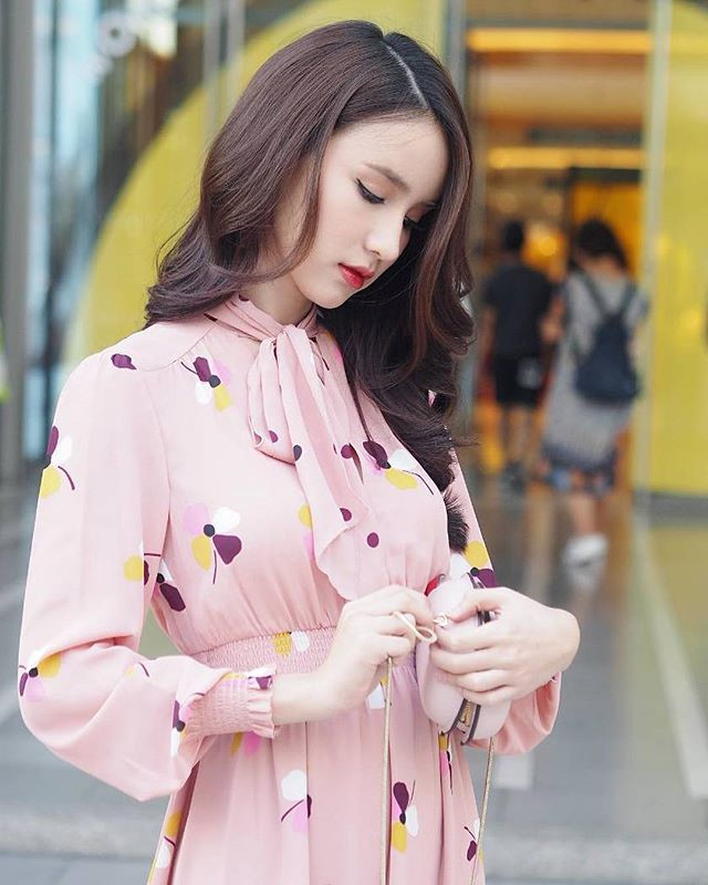 nhan sac xinh dep cua nu hoang chuyen gioi thai lan sau gan 2 nam