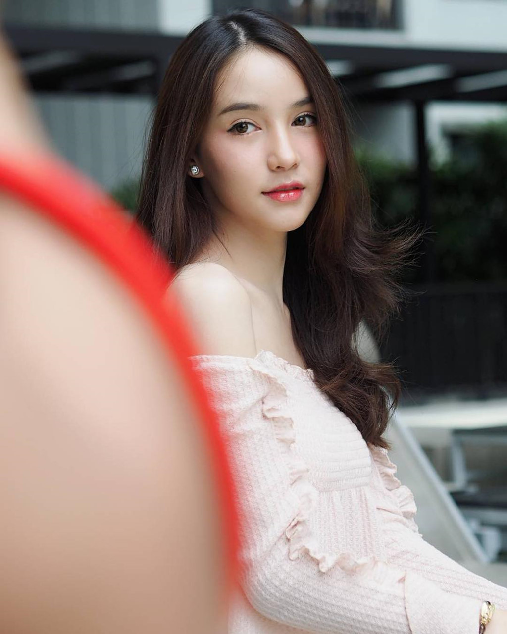 nhan sac xinh dep cua nu hoang chuyen gioi thai lan sau gan 2 nam