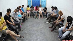 Nghe trai bao kể chuyện nghề (Kỳ 1): 'Kiếm tiền như chạy show, 15-20 phút/khách'