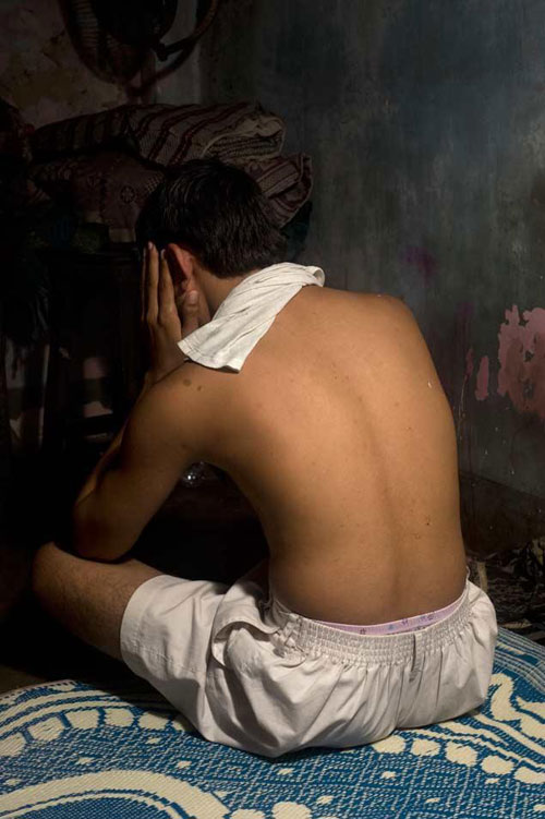 nghe trai bao ke chuyen nghe ky 3 nhung nguyen tac rieng khi di khach dong tinh
