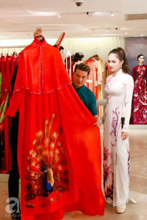 Hương Giang Idol khoe thân hình nóng bỏng, sẵn sàng cho Hoa hậu chuyển giới Quốc tế 2018 huong giang idol khoe than hinh nong bong san sang cho hoa hau chuyen gioi quoc te 2018