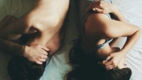toi bang hoang khi vo tinh phat hien anh trai la nguoi dong tinh