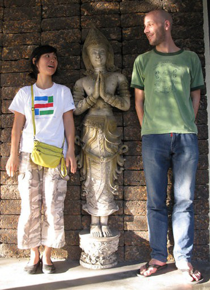 phim ve nguoi chuyen gioi di tim phong tru rap 2 tuan o phap