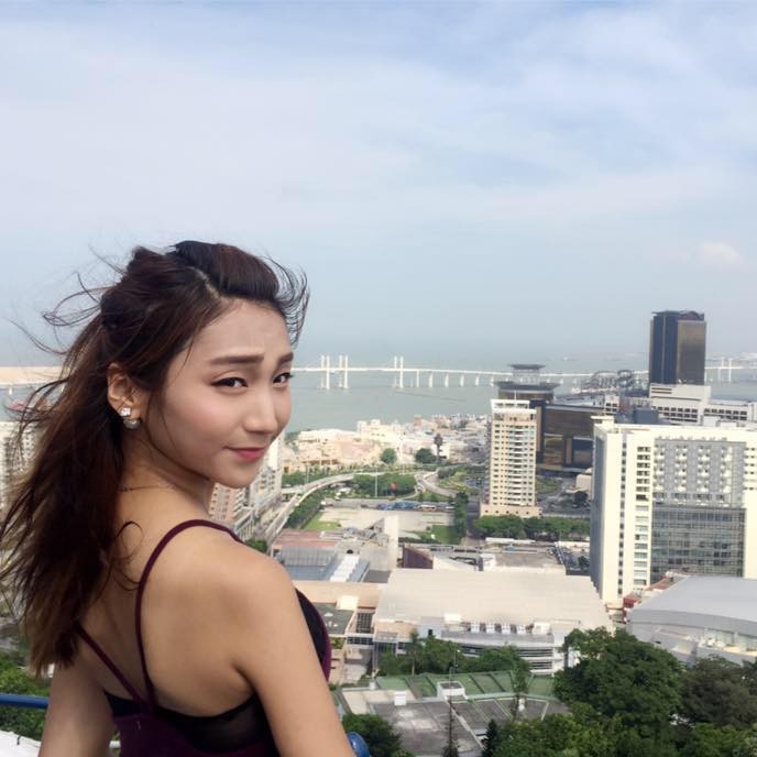 hai cuc nhan sac doi lap cua cac thi sinh huong giang co nam trong top 3 miss international queen