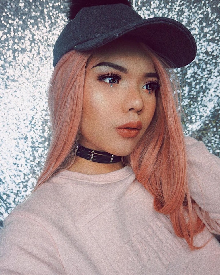 teen chuyen gioi trang diem bien hoa tu nam thanh nu khien nhieu nguoi bat ngo