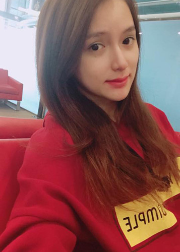 do mat moc dan thi sinh hoa hau chuyen gioi quoc te 2018
