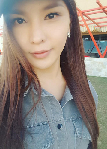 do mat moc dan thi sinh hoa hau chuyen gioi quoc te 2018