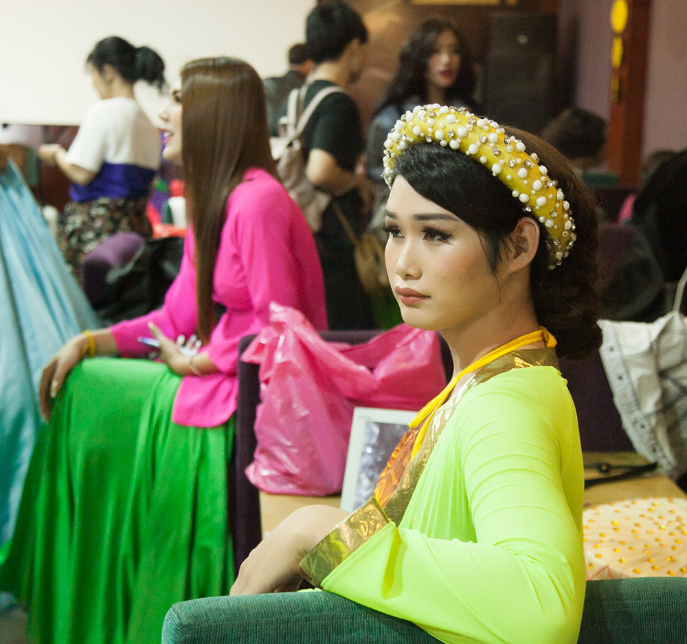 cuoi nam gap bong hong chuyen gioi chi can nguoi ta du bao dung