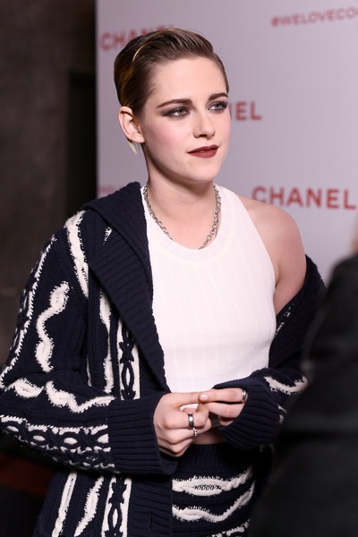 kristen stewart du su kien cung nguoi tinh dong tinh