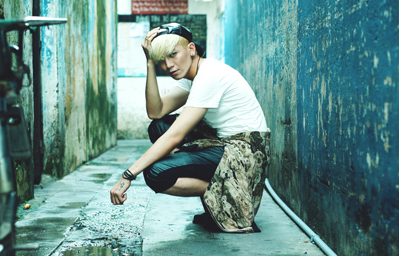 bb tran phai dau tranh noi tam rat nhieu de thua nhan gioi tinh that