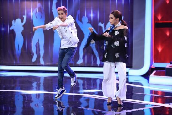 Đâu chỉ xinh đẹp - biết ca hát, Hương Giang Idol còn cực đa-zi-năng, sở hữu 'hàng tá' tài lẻ dau chi xinh dep biet ca hat huong giang idol con cuc da zi nang so huu hang ta tai le