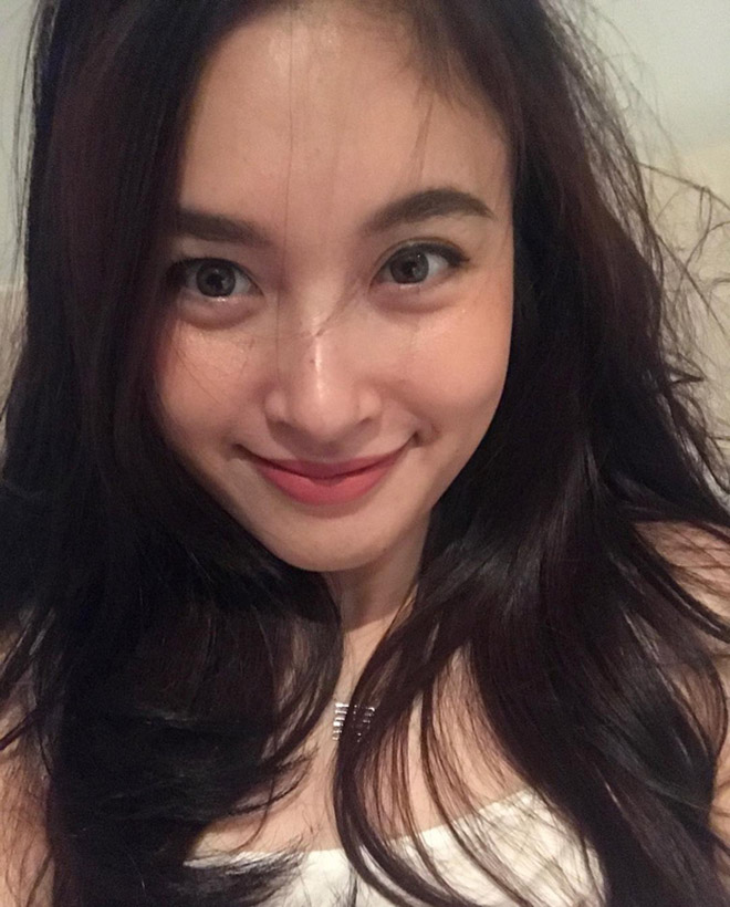hoa hau chuyen gioi 2017 va dan chi nong poy ke tam lang nguoi nua can