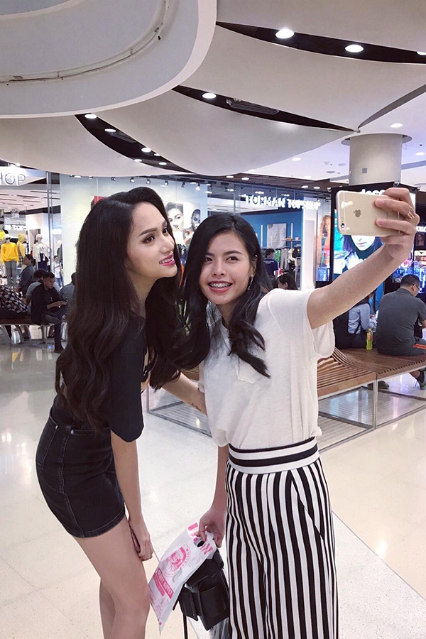 nhieu nguoi thai lan nhan ra hoa hau chuyen gioi huong giang khi co di mua sam