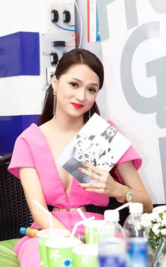 Hương Giang Idol tiết lộ về hạnh phúc ngắn ngủi bên 2 người đàn ông trước khi chuyển giới huong giang idol tiet lo ve hanh phuc ngan ngui ben 2 nguoi dan ong truoc khi chuyen gioi
