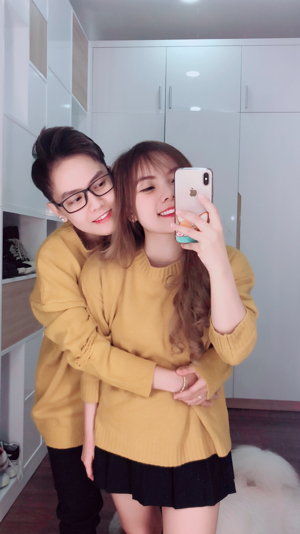 chuyen tinh ngot hon mat cua cap dong gioi 9x yeu xa nua vong trai dat