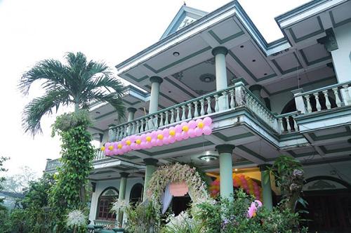 Nhà 'khủng' của Hoa hậu Hương Giang và 'công chúa' Lâm Khánh Chi: Ai hơn ai? nha khung cua hoa hau huong giang va cong chua lam khanh chi ai hon ai