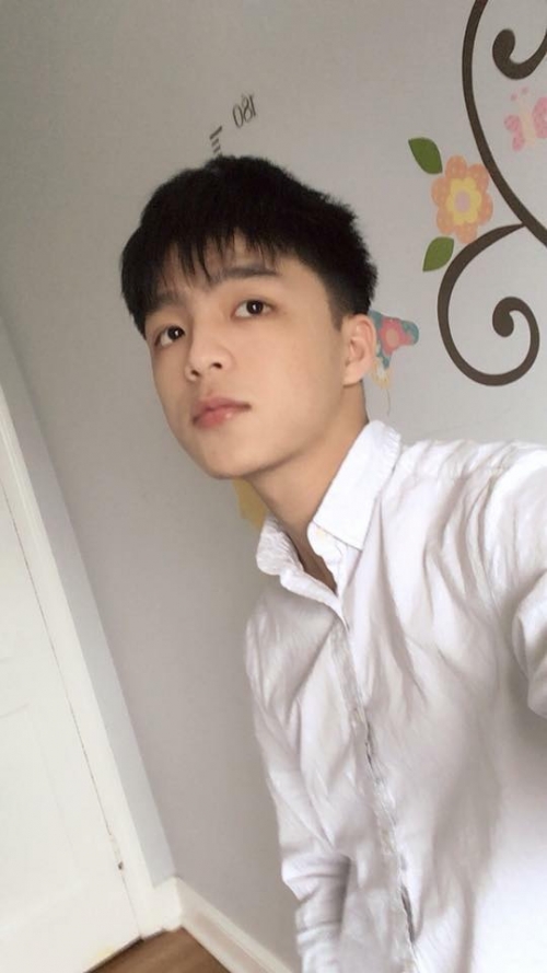 nam sinh co ve dep vua my thu vua soai ca lanh lung khien cu dan mang ban loan