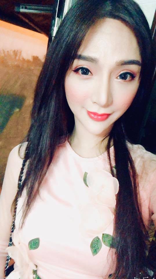 hanh phuc nguoc chieu gio cua nguoi dau tien chuyen gioi ngay tai viet nam