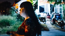 Chuyện đời cô đào hát rong nuôi giấc mơ chuyển giới: 'Chỉ mong một ngày được nghe gọi là con gái yêu của ba má…'