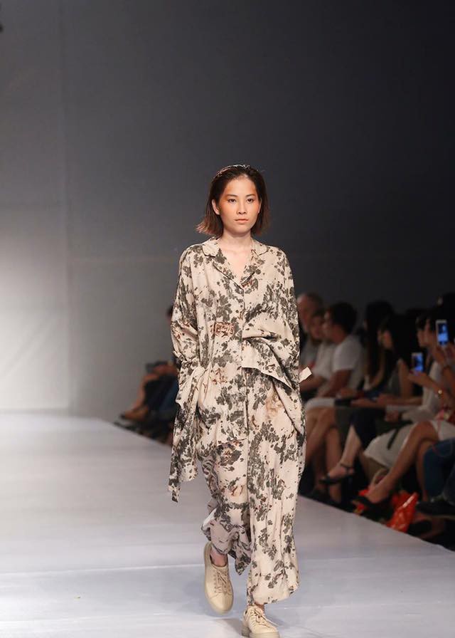 Hé lộ chân dung chị gái thừa nhận yêu người đồng tính của Nam Em he lo chan dung chi gai thua nhan yeu nguoi dong tinh cua nam em