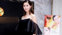 cindy thai tai toi phat dien voi nhung anh mat khinh miet soi moi co the gioi tinh