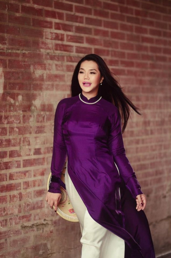 cindy thai tai toi phat dien voi nhung anh mat khinh miet soi moi co the gioi tinh