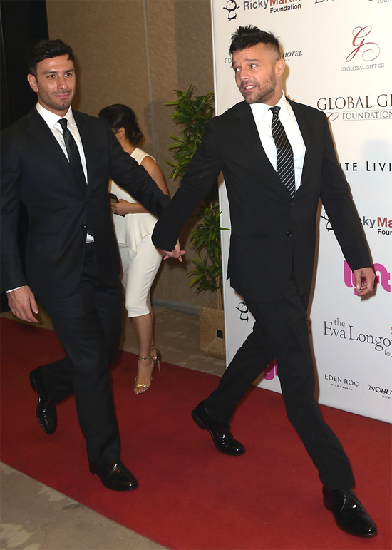 ricky martin tiet lo chuyen tinh quen nhau qua mang voi ban doi dong gioi