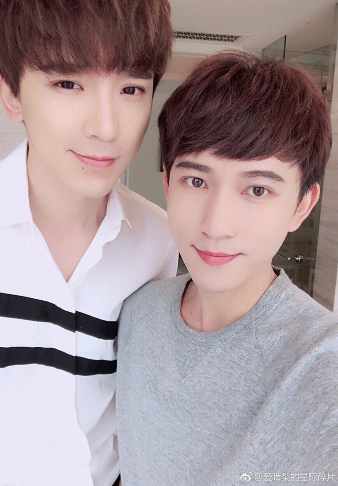 cap dong tinh nam dep hon hoa voi chuyen tinh nhieu nam khien hu nu ban loan