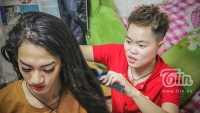 cap dong tinh nam yeu xa qua mang 3 tuan gap chup 4 ngan tam anh