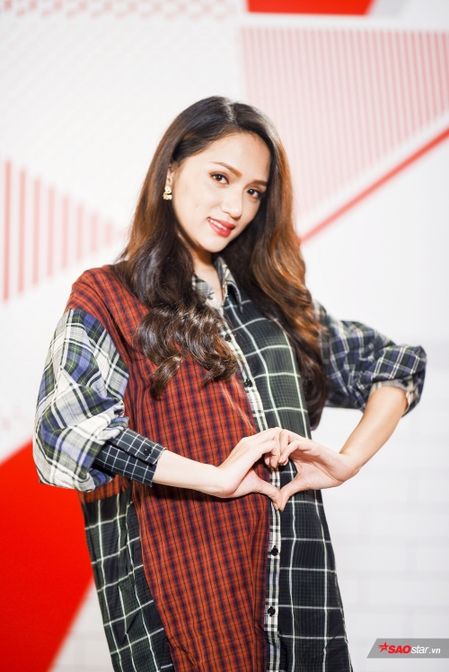 hoa hau huong giang se bi cuoi nhao chuyen gioi bay dat mang thai nhung do la uoc mo ma