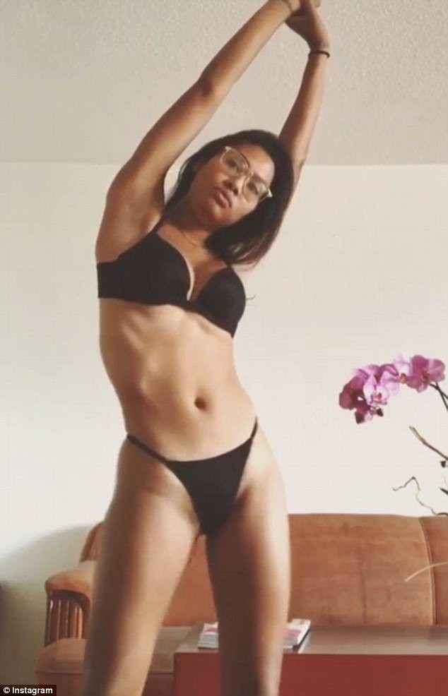 nguoi mau chuyen gioi nong bong muon tro thanh thien than cua victorias secret