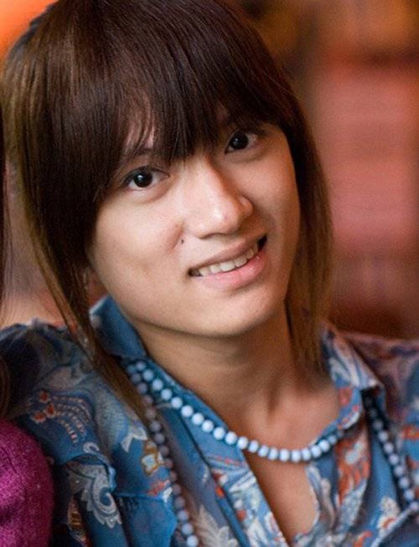 hai my nhan chuyen gioi lam khanh chi huong giang idol ai hon ai