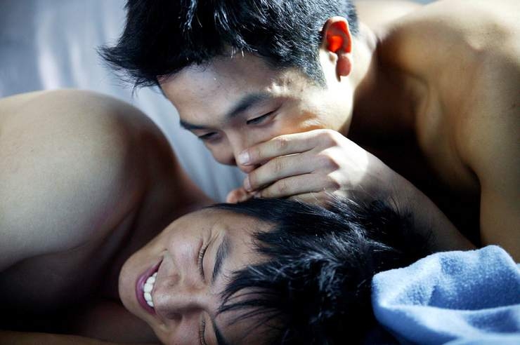 6 bo phim dong tinh hay va cam dong hoi tu dien vien dien trai cua han quoc