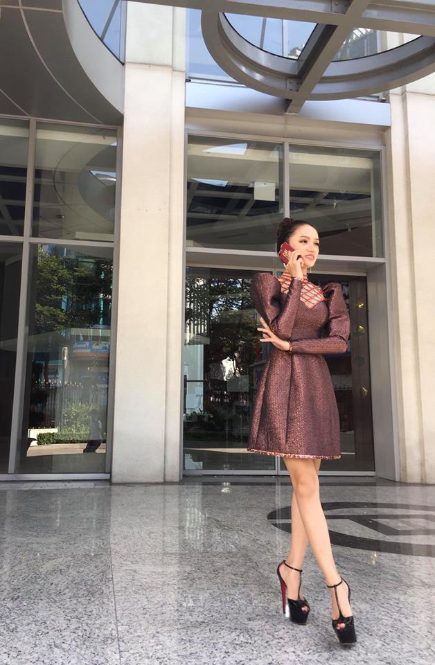 huong giang cu tao dang nhu the nay hoi ai khong chet me chet met