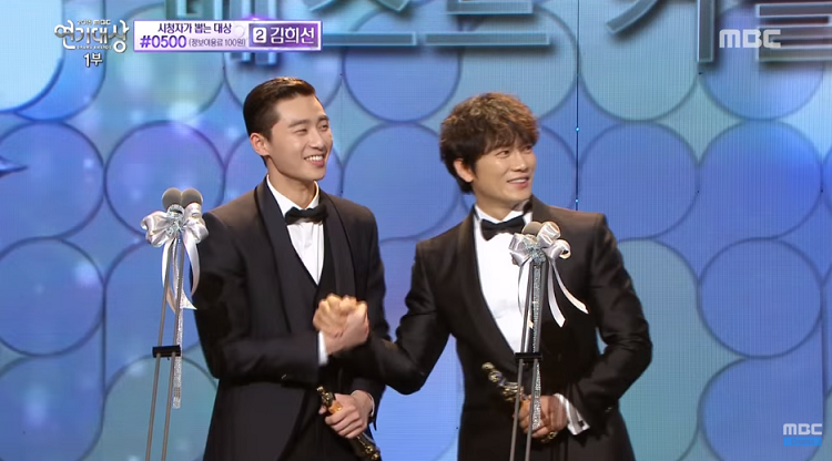 4 cap doi dong gioi cua man anh han quoc thang giai best couple