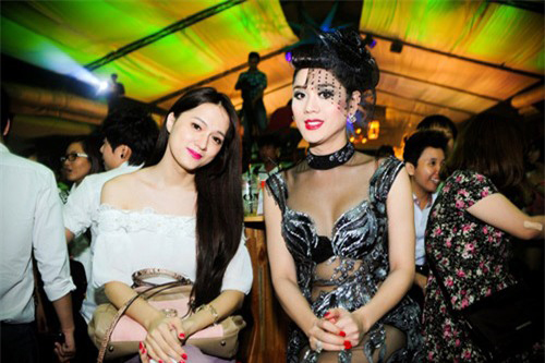 lam khanh chi chi va huong giang khong he ghet nhau