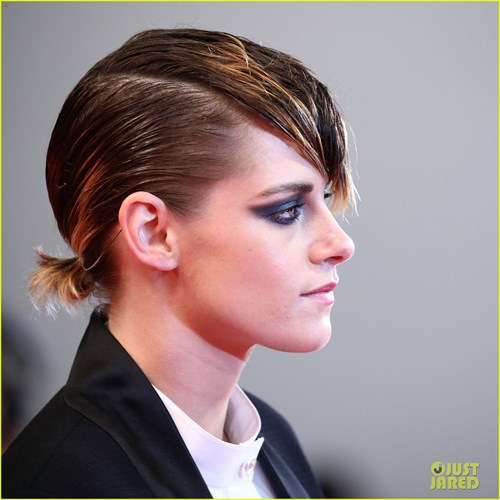 kristen stewart mac nam tinh tiep tuc pha vo quy tac tham do cannes