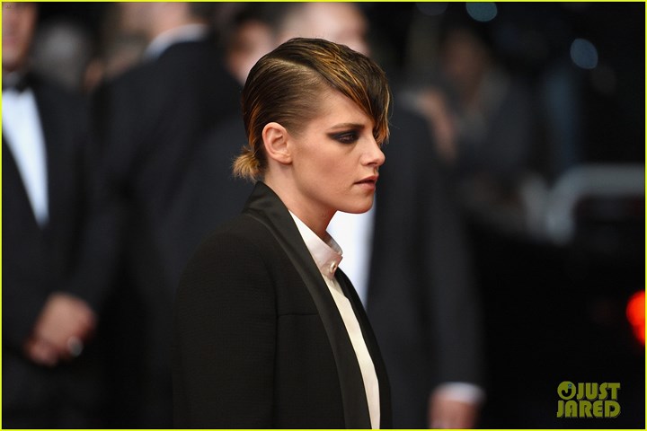 kristen stewart mac nam tinh tiep tuc pha vo quy tac tham do cannes