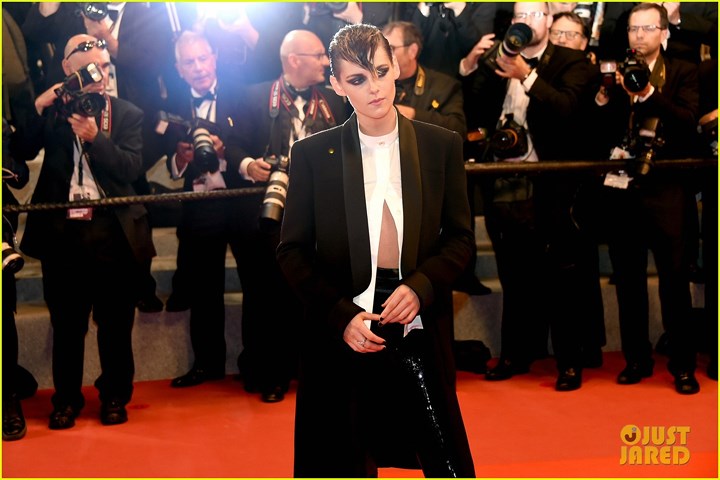kristen stewart mac nam tinh tiep tuc pha vo quy tac tham do cannes