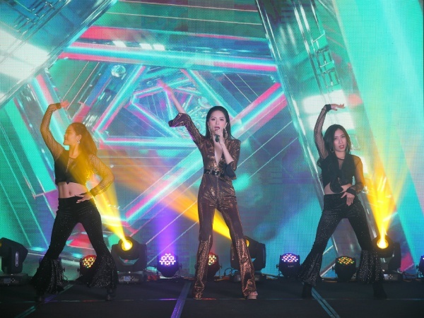 hoa hau chuyen gioi huong giang moi lan tham my toi khong biet dau la gi khong biet do an o hay do bac si tot