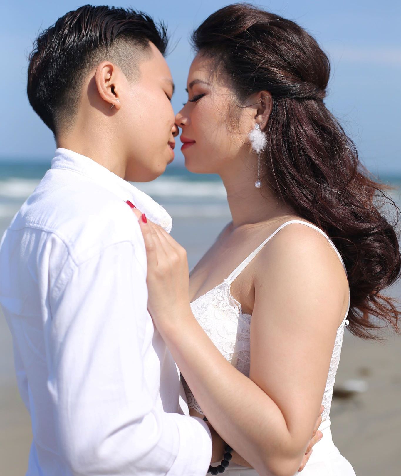 chyen tinh chi oi anh yeu em cua cap doi dong tinh mien tay