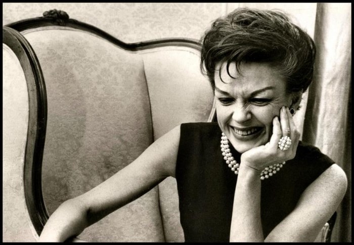 Judy Garland - 'Biểu tượng đồng tính' đầu tiên tại Hollywood judy garland bieu tuong dong tinh dau tien tai hollywood