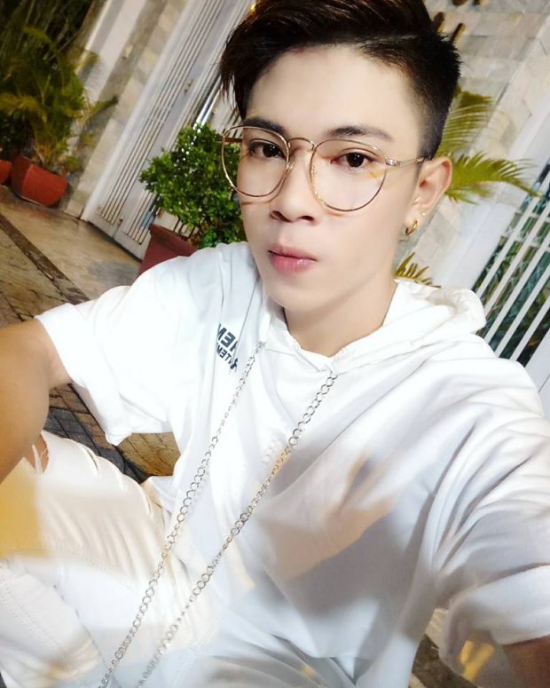 cau chuyen come out cua 9x tung chon cai chet de giai thoat me bi cha mang chui duoi ra khoi nha