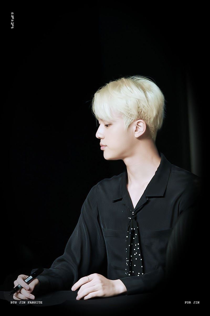 Đồng tính nam chết mê chết mệt Jin BTS dong tinh nam chet me chet met jin bts
