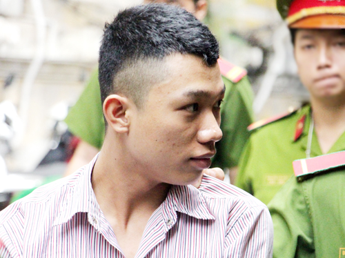 thieu nien giet nguoi vi bi ep quan he dong tinh