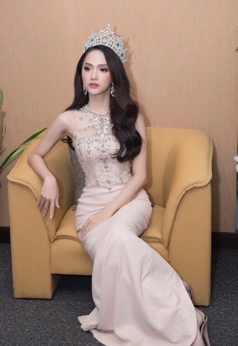 huong giang cai ten se lam nen mot phan lich su nguoi chuyen gioi viet