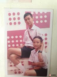 giat minh khi xem lai anh luc con la con trai cua cac nhan sac chuyen gioi noi tieng