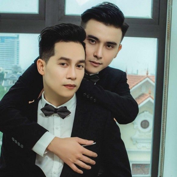 moi nua nam 2018 thoi ma cac cap doi dong tinh da ran ran cuoi nhau roi